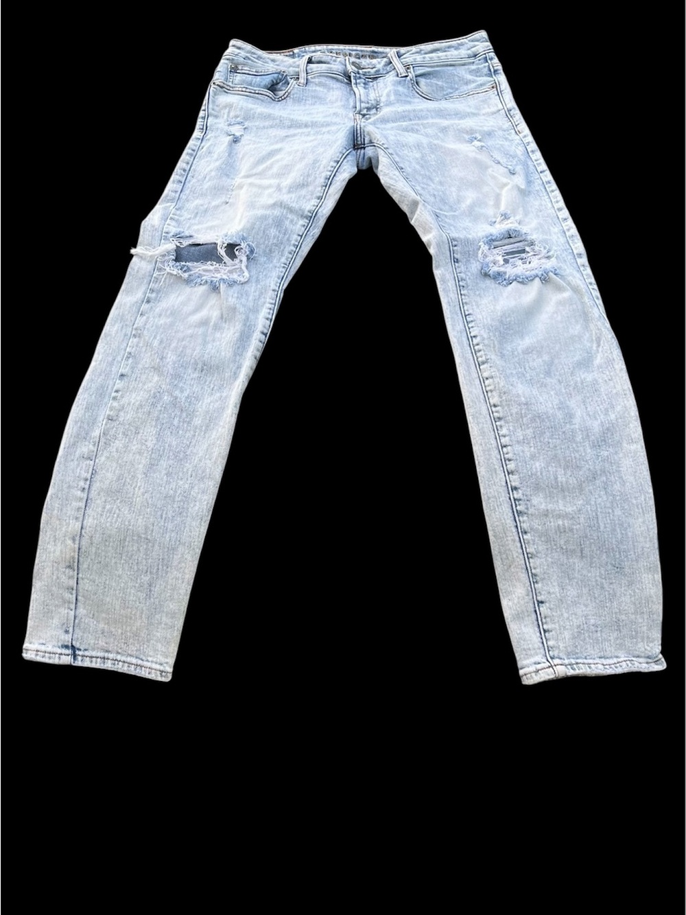 Light Wash Distressed Men's Jeans